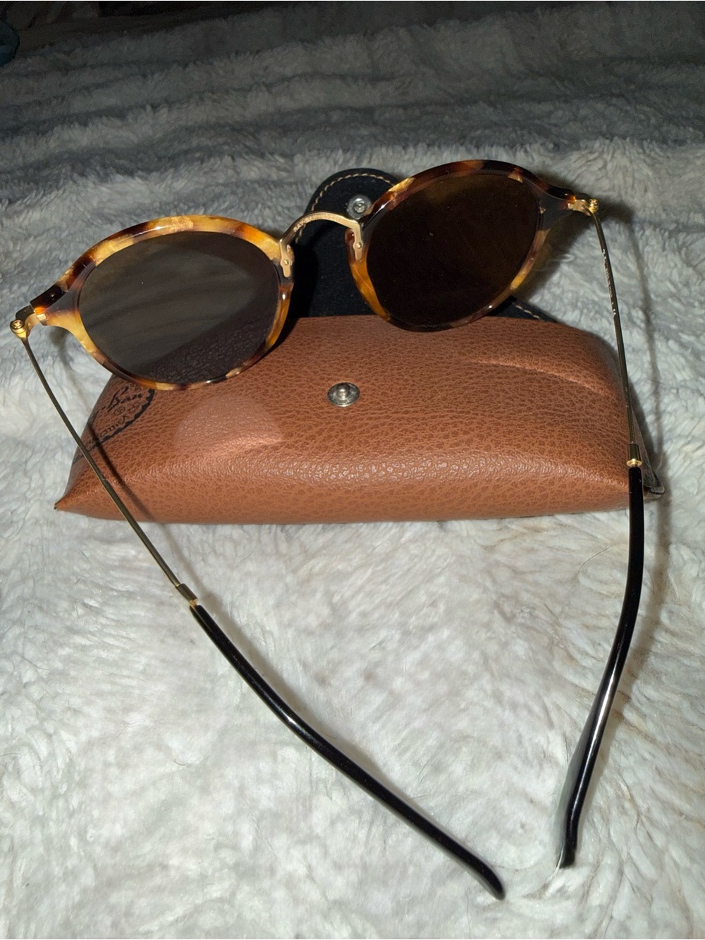 Ray-ban Tortoise Round Frame Sunglasses - Brown - Picture 2 of 3
